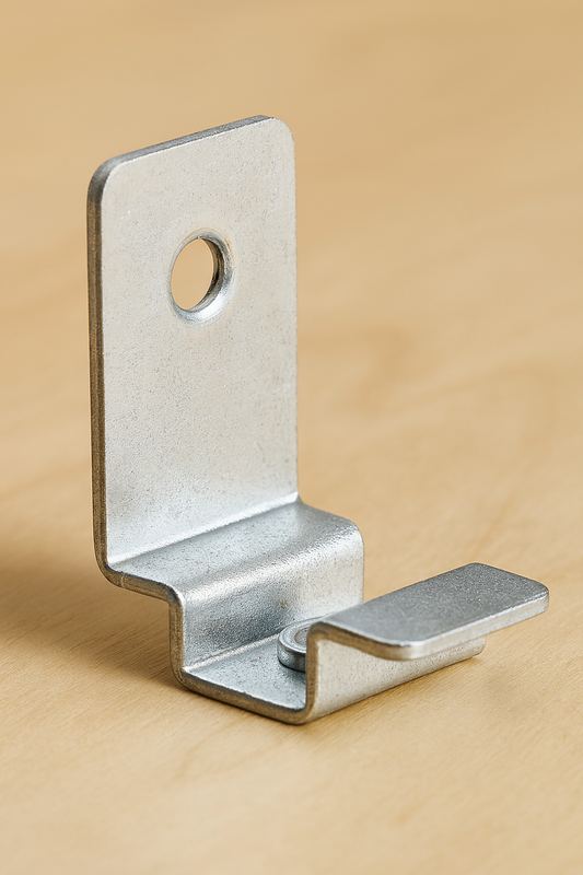 UTRUSTA replacement support 10081882 (old 10081773) for a corner shelf in an IKEA METOD kitchen wall cabinet. White mounting bracket.