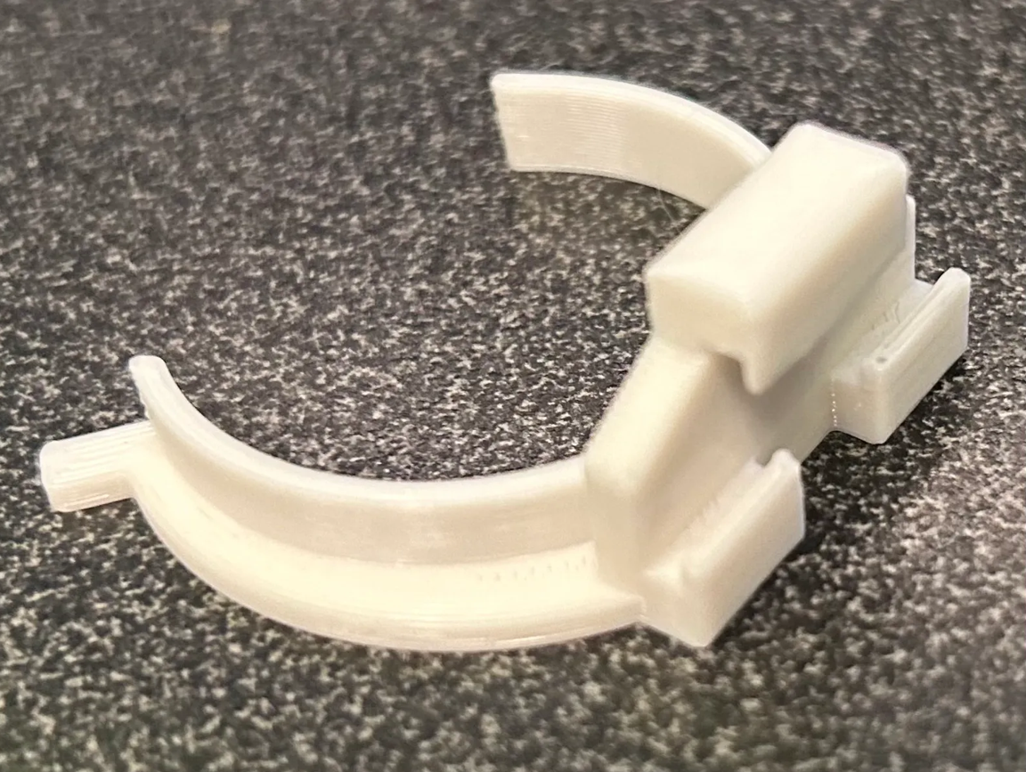 Photo of a FAKTUM leg clip